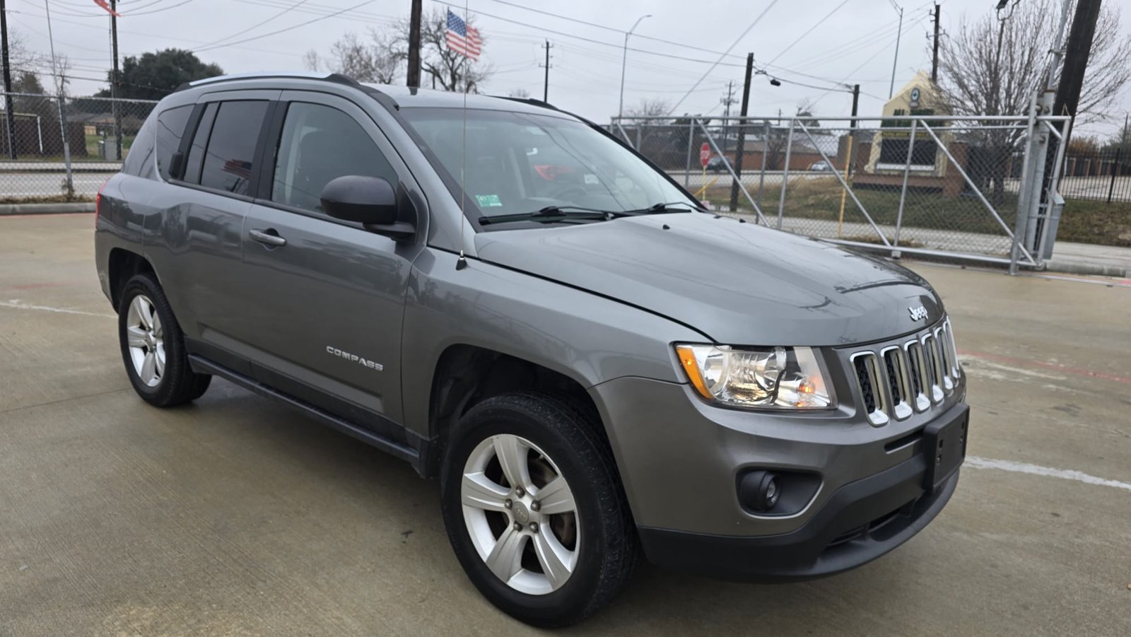 
								2012 Jeep Compass Sport FWD full									