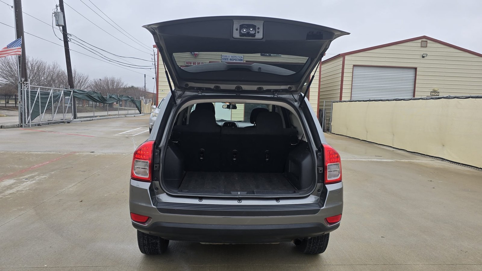 
								2012 Jeep Compass Sport FWD full									