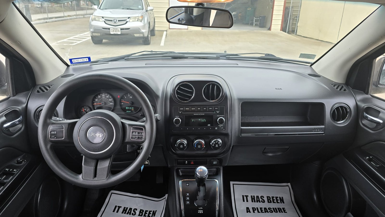 
								2012 Jeep Compass Sport FWD full									