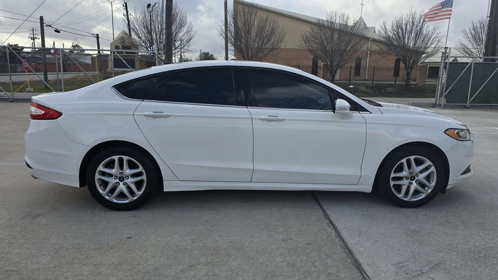 
								Ford Fusion 2015 full									