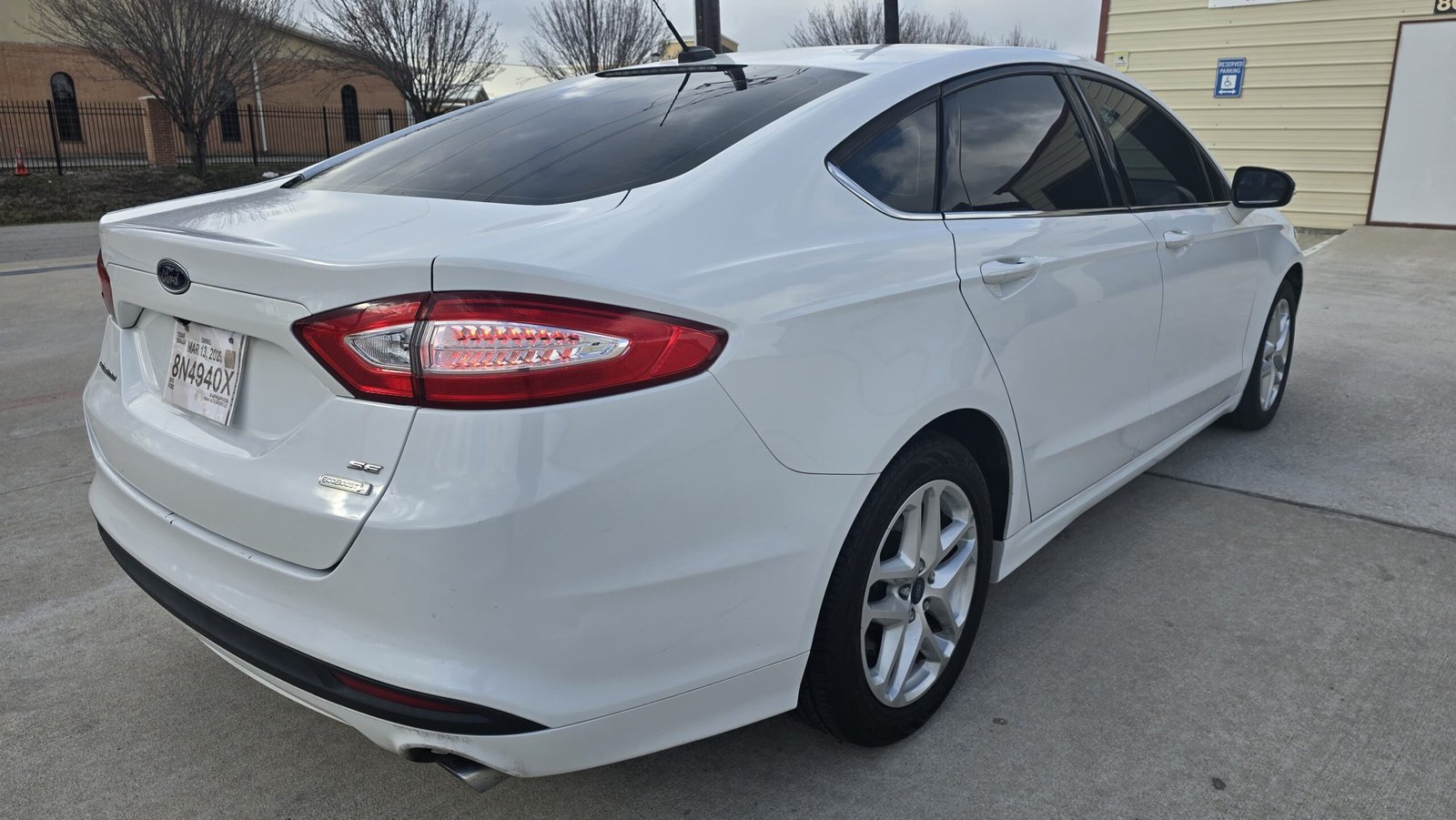 
								Ford Fusion full									